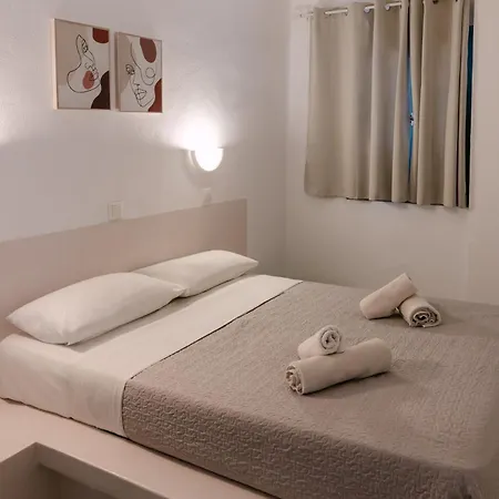 Apartmanhotel Seven Grapes - Karterádosz